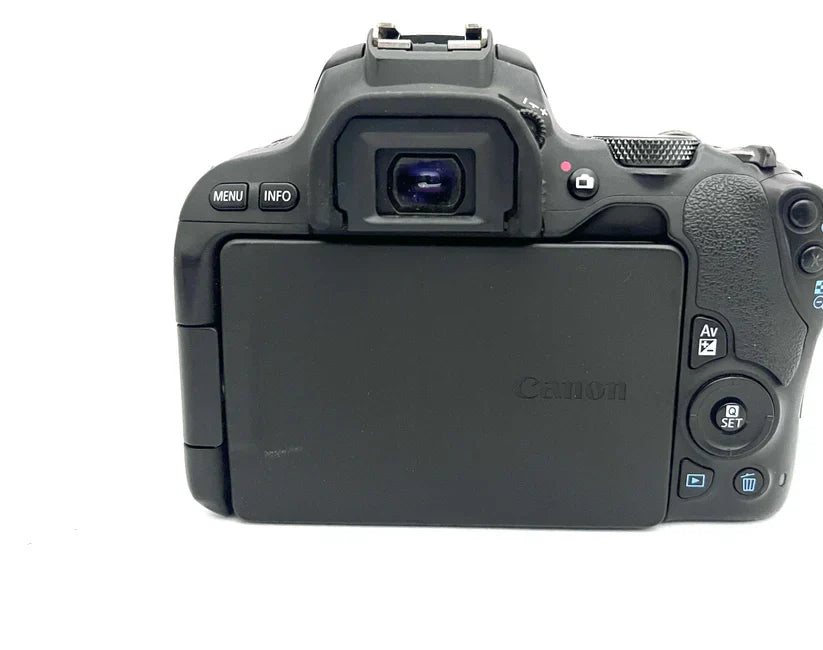 Canon EOS 200D (Rebel SL2) with EF-S 18-55mm f/4-5.6 IS STM Lens - Pre-Owned